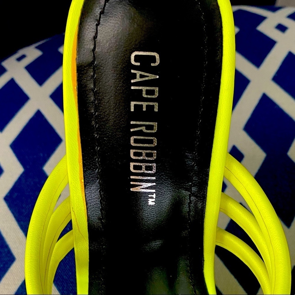 Neon yellow Cape Robbin strappy bright heeled mules - Picture 6 of 9